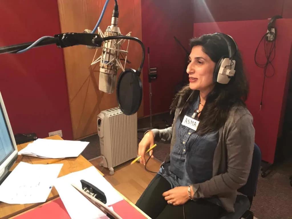 English-Urdu Simultaneous Interpreter