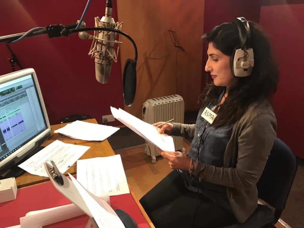 Urdu Conference Simultaneous Interpreter