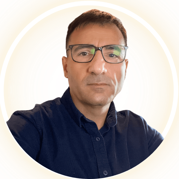 English-Kurdish-Conference-Interpreter-Azad-Shilani